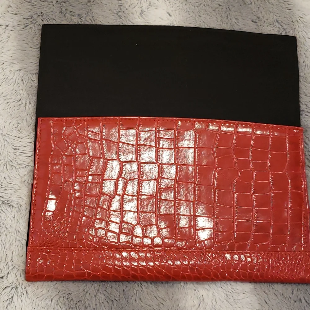 Miche vintage magnetic purse cover. Like new condition never used.